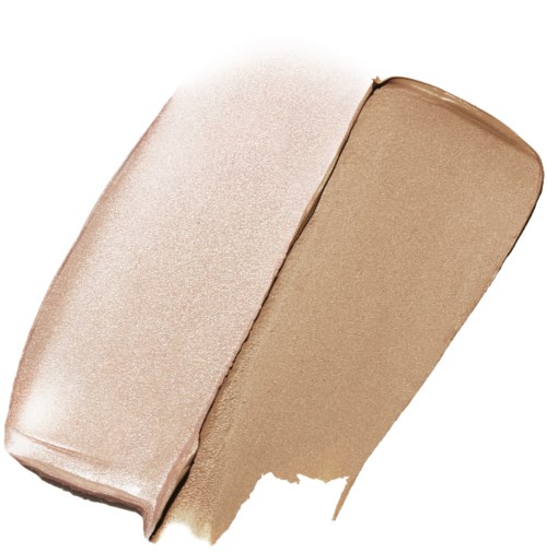 To makeupsvampe, en lyserød og en beige, med den beige delvist klippet af    øverst.