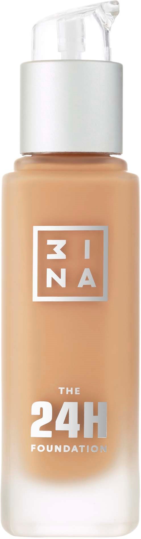 En beige flytande foundation i en genomskinlig flaska med pump och vit etikett som säger 'THE 24H FOUNDATION'.