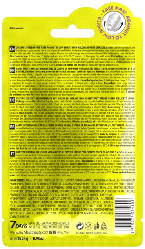 Et lysegult ansiktsmaskepakke med instrukser og ingredienser på flere språk, inkludert et bilde av en sølvmaske.
