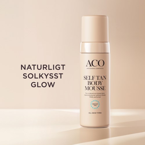 A white bottle of self-tan body mousse next to Norwegian and Danish text about natural, glowing skin.