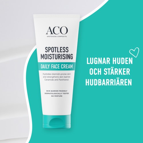 En vit tub med AC0 ansiktskräm med svart och blå text, på en turkos bakgrund med ett litet hjärteikoni.