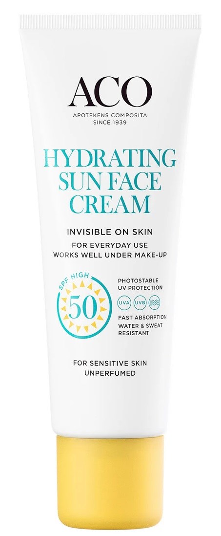 Eine weiße Tube Gesichtscreme mit gelbem Deckel, beschriftet als Hydrating Sun Face Cream mit SPF 50 für empfindliche Haut.