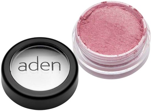 En liten rund beholder med rosa sminke inni, og et lokk med navnet 'aden'.