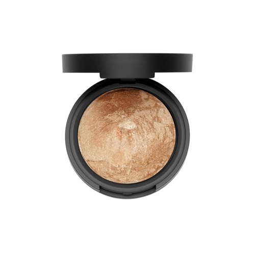 En rund sminkask med ett bronzer- eller highlighter-innehåll, med locket lyft.