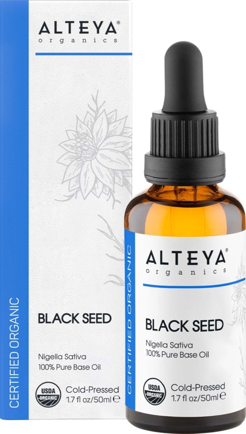 Brązowa butelka z czarną pipetą obok białego opakowania, oznaczona 'Alyea Organics Black Seed.'