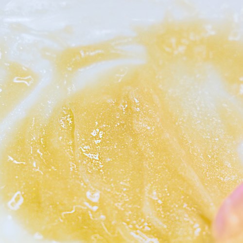 âme pure Jelly Glow Rubber Mask Gold