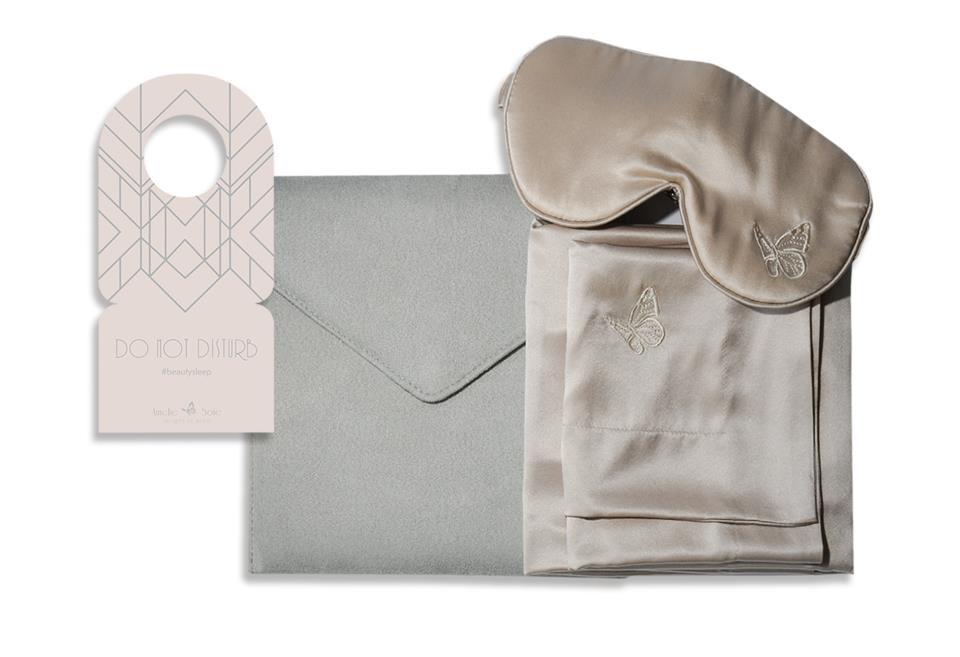 Amelie Soie Premium Collection The Perfect Duo Silk Pillow & Silk Sleep Mask Nude
