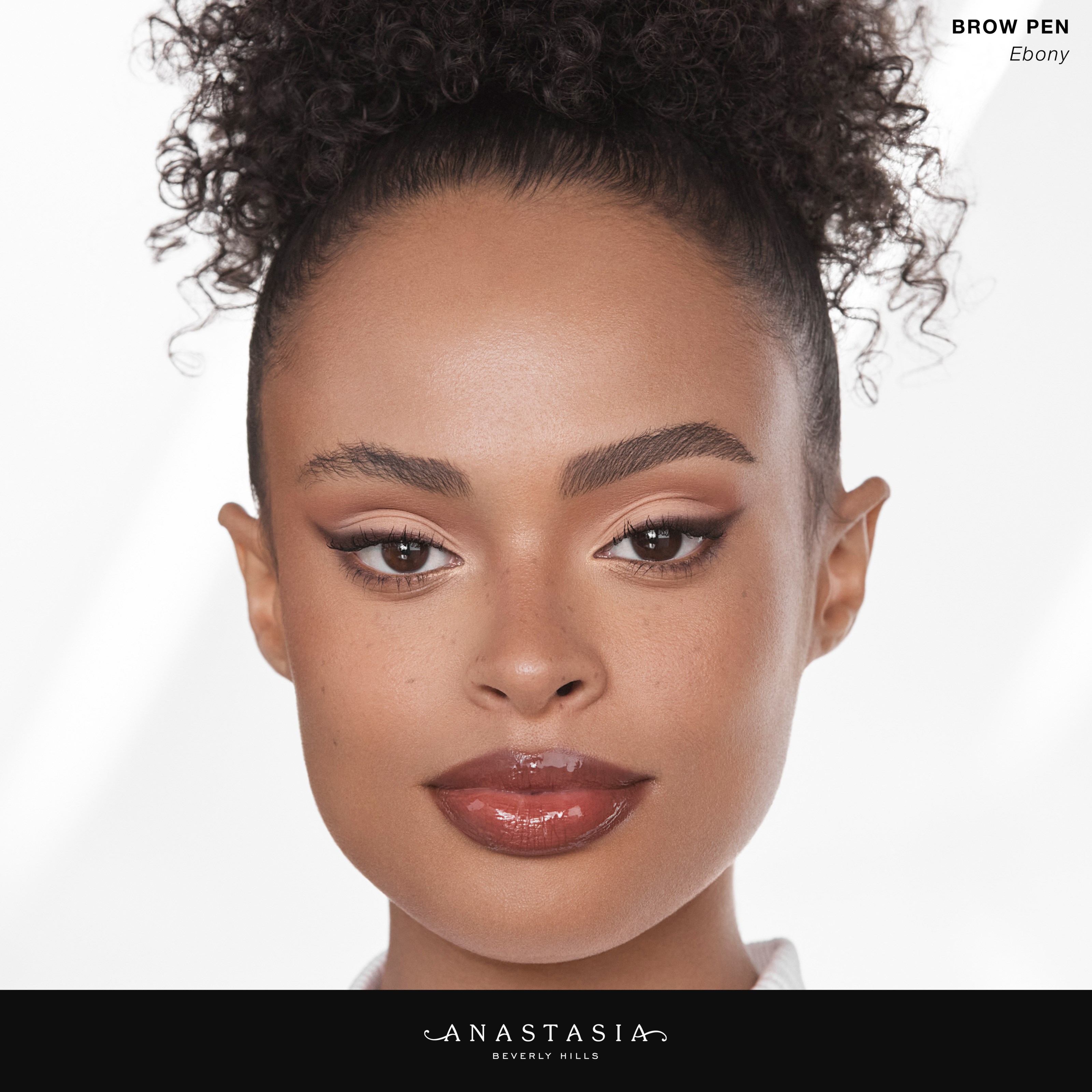 Anastasia Beverly Hills Kredka do brwi Ebony (obrázok 9)