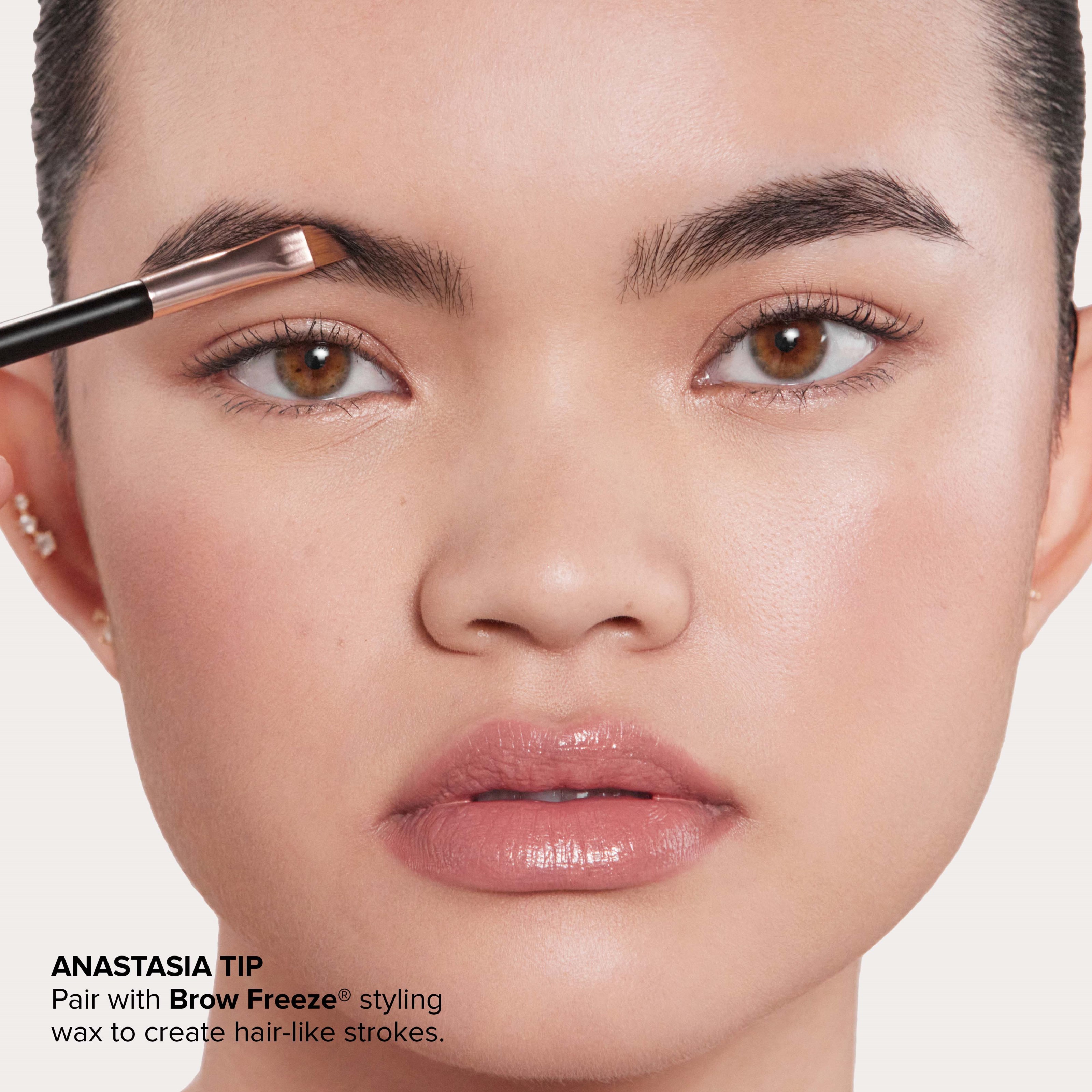 Anastasia Beverly Hills Brow Powder Soft Brown (obrázok 8)