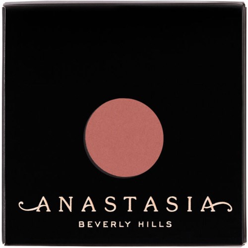 En svart fyrkantig förpackning med en rosa cirkel i mitten och orden 'Anastasia Beverly Hills' nedanför.
