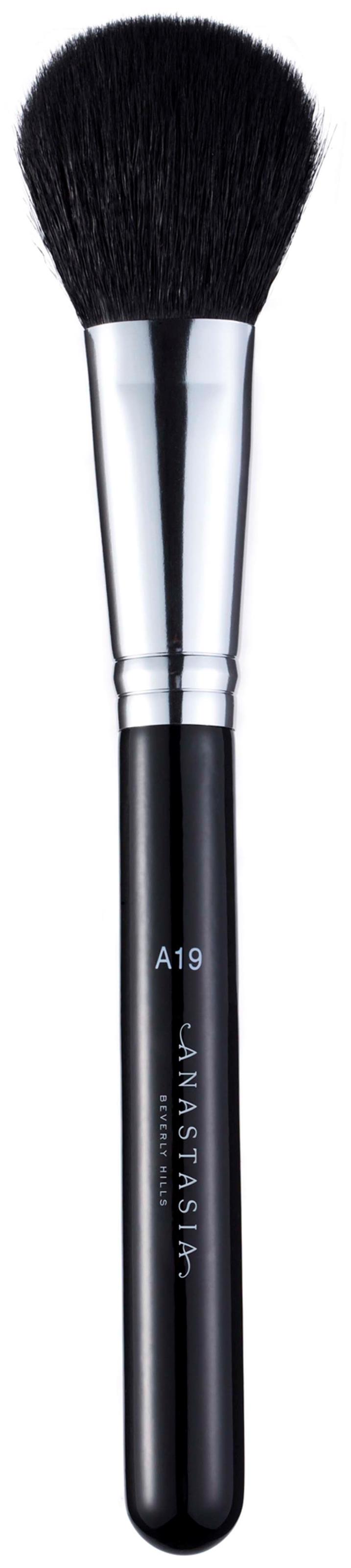 Anastasia Beverly Hills Pro Brush A19 Blush Brush