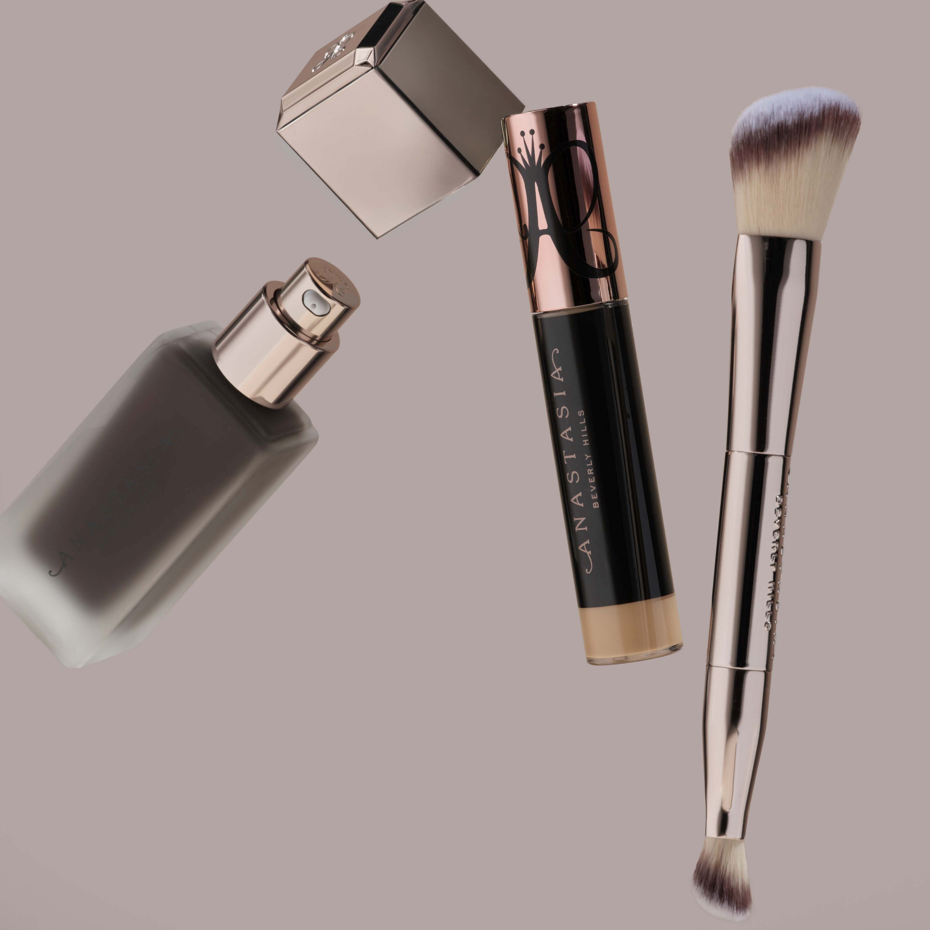 Anastasia Beverly Hills Impeccable Foundation & Face Brush (obrázok 6)
