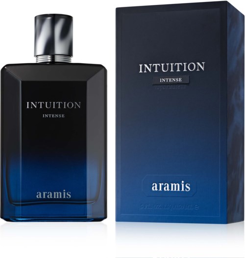 En mörkblå och svart parfymflaska med silverlock och matchande box som visar texten 'Intuition Intense' och 'Aramis'.