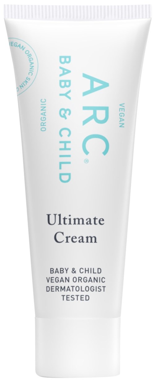 Vit tub med ekologisk baby- och barnkräm, märkt 'Ultimate Cream' för känslig hud, med testning och veganska påståenden.