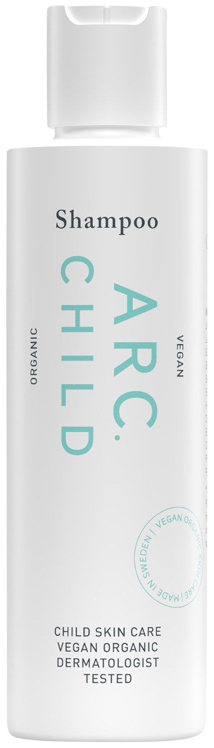 Een witte shampoo fles met blauwe en zwarte tekst, zegt dat het biologisch, veganistisch en geschikt voor kinderen is.