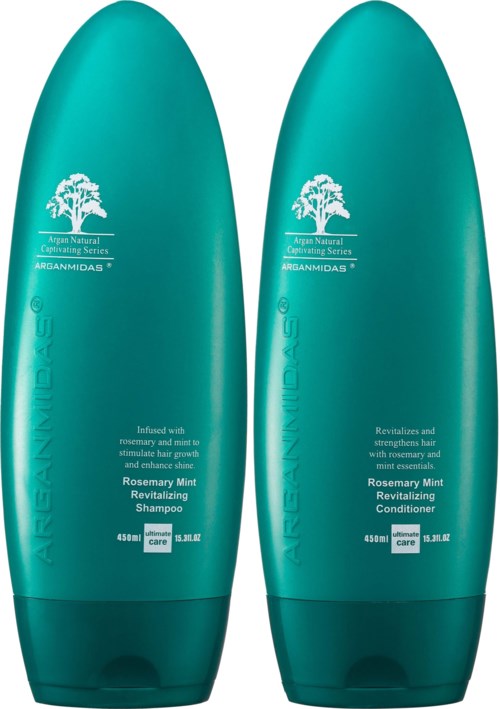 Kaksi teal-väristä pullot Aquair Natural Care Series, toinen on shampoota ja toinen hoitoainetta, molemmat tuoksuvat rosmariini-mintulta.