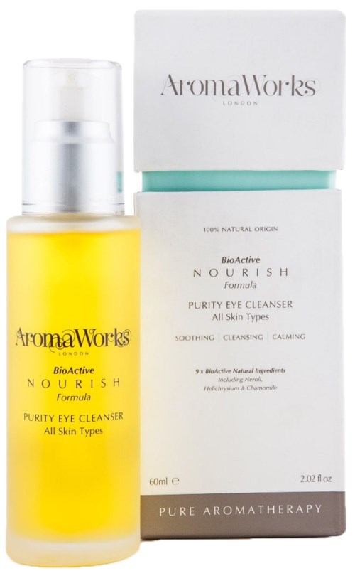 En gul flaske med AromaWorks øye rens og dens hvite eske. Begge sier den er for alle hudtyper.