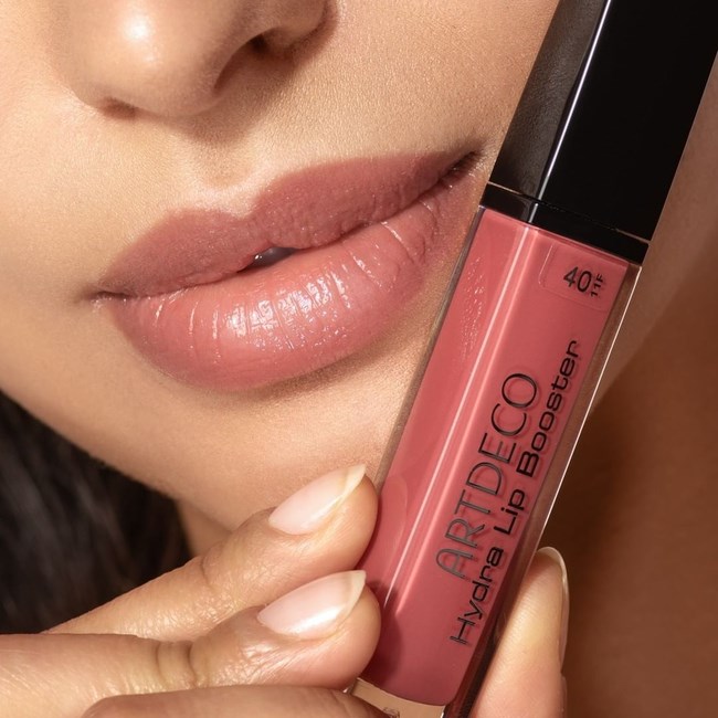 Artdeco Pomadka do ust Hydra Lip Booster 40 Translucent Cryptal Bud (obrázok 3)