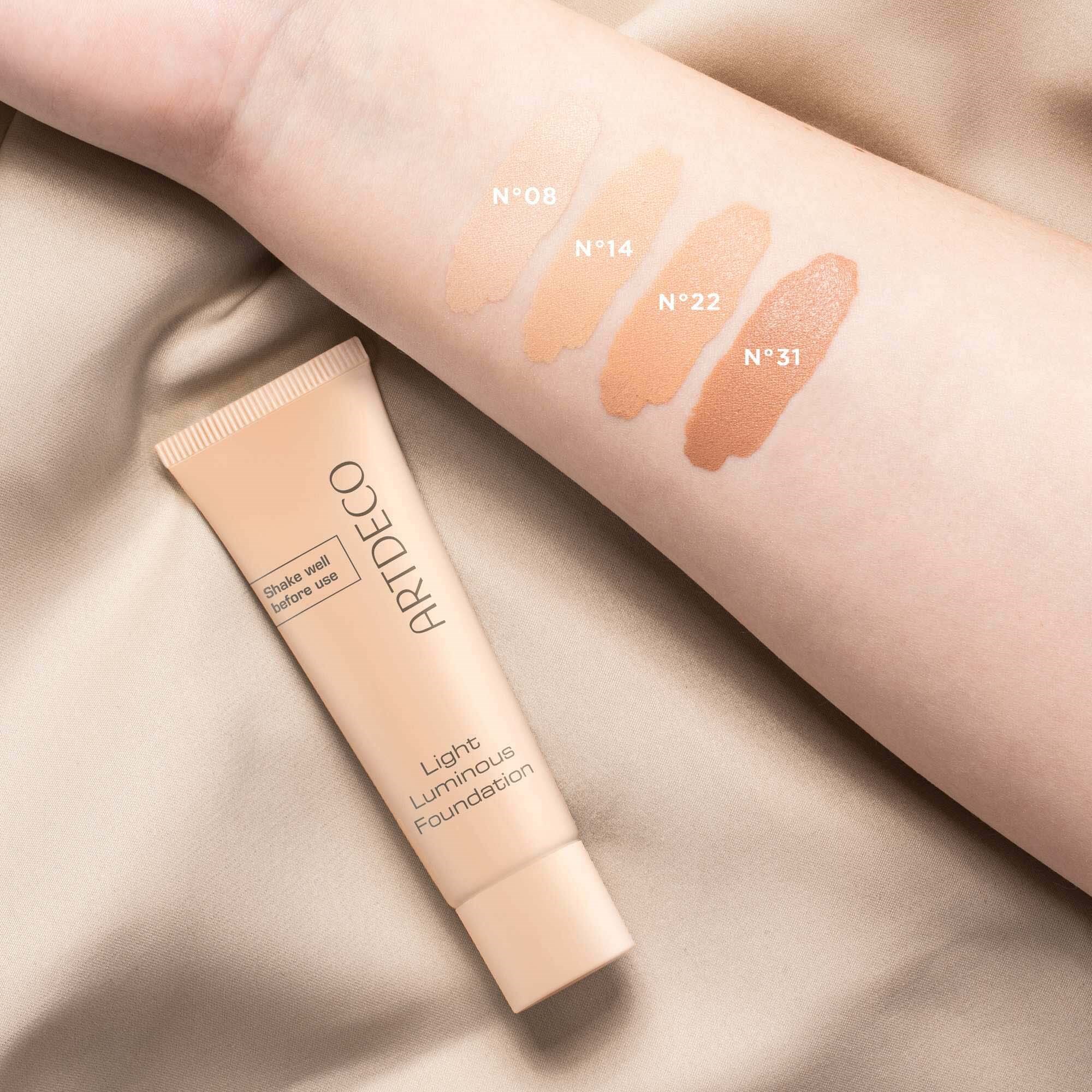 Alternativ bild 1 för Artdeco Light Luminous Foundation 22 Neutral chi