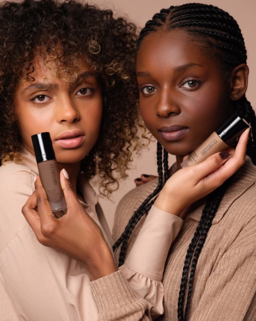 Тональная основа Artdeco Perfect Teint Foundation матовая, без масла, оттенок 85 Warm Butter Pecan, 20 мл — фото 4