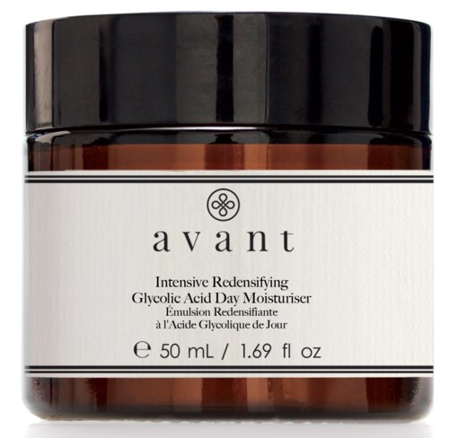 A brown jar with a black lid, labeled 'avant', states it is a glycolic acid day moisturizer, 50 ml.
