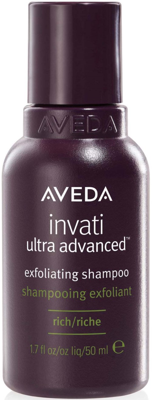 Tummansininen pullo, jossa Aveda Invati Ultra Advanced kuoriva shampoo.