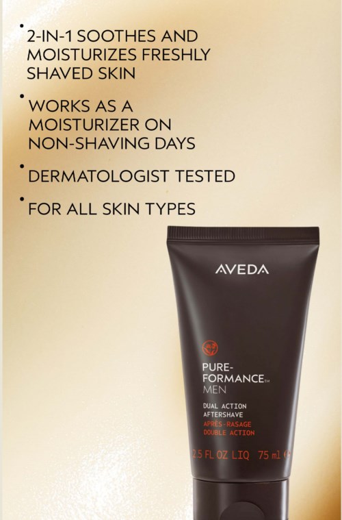 Tekst på et produktbillede om en herre aftershave, der fremhæver dets beroligende, fugtgivende og dermatologisk testede egenskaber for alle hudtyper.