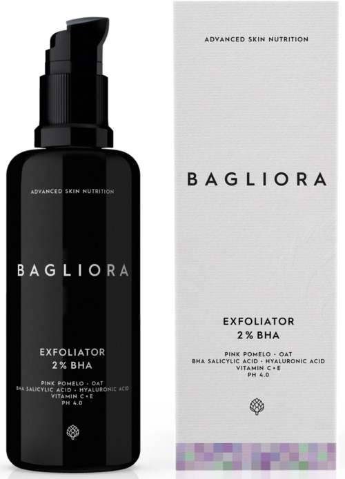 Czarna butelka z pompką i biały karton obok, oba oznaczone 'exfoliator 2% BHA', z informacjami o składnikach.