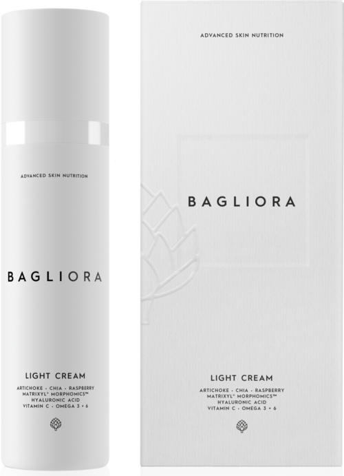 Biała butelka kremu Bagliora Light Cream z dopasowanym pudełkiem obok, z prostym czarnym i szarym tekstem.