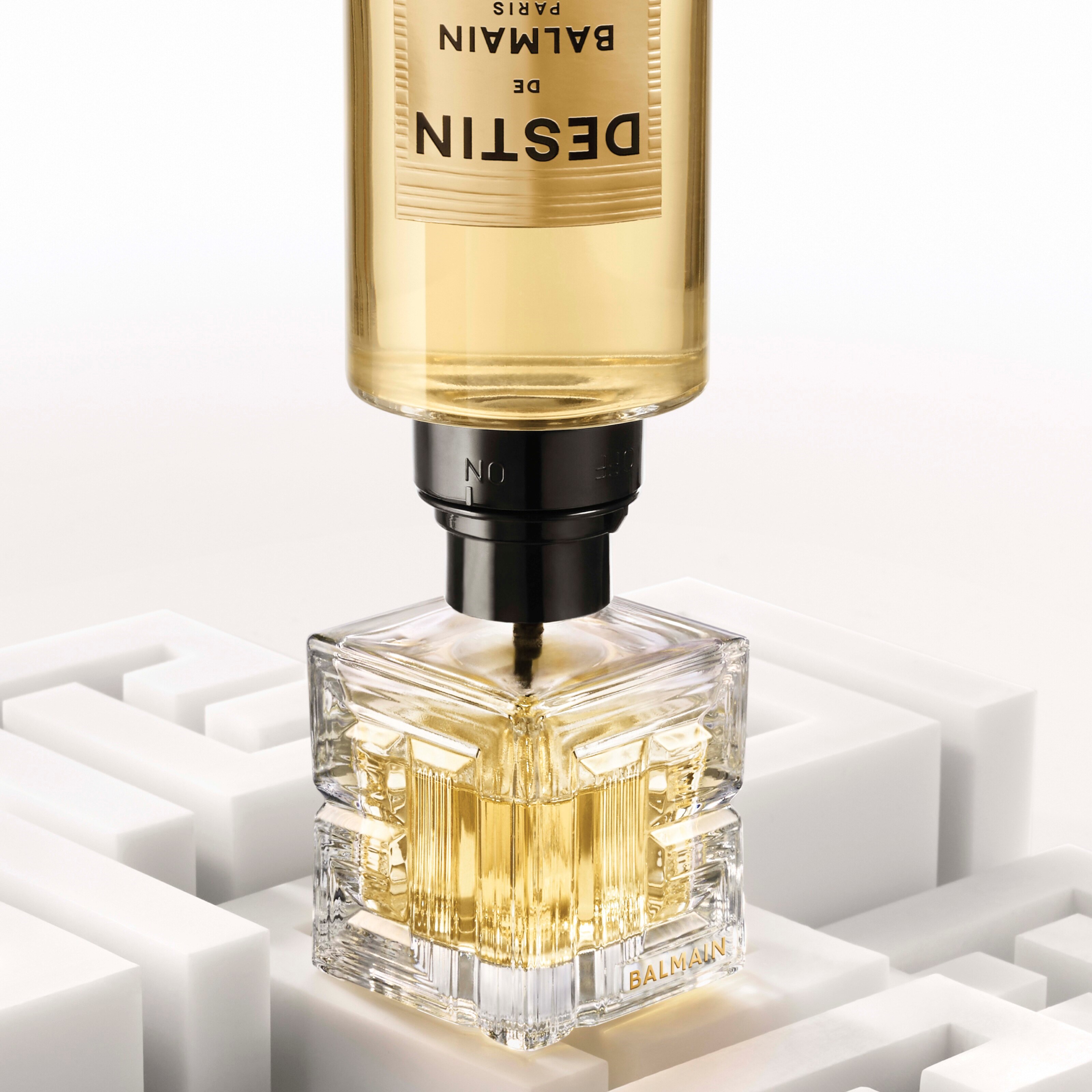 Balmain Beauty Destin Eau de Parfum Refill 150 ml (obrázok 6)