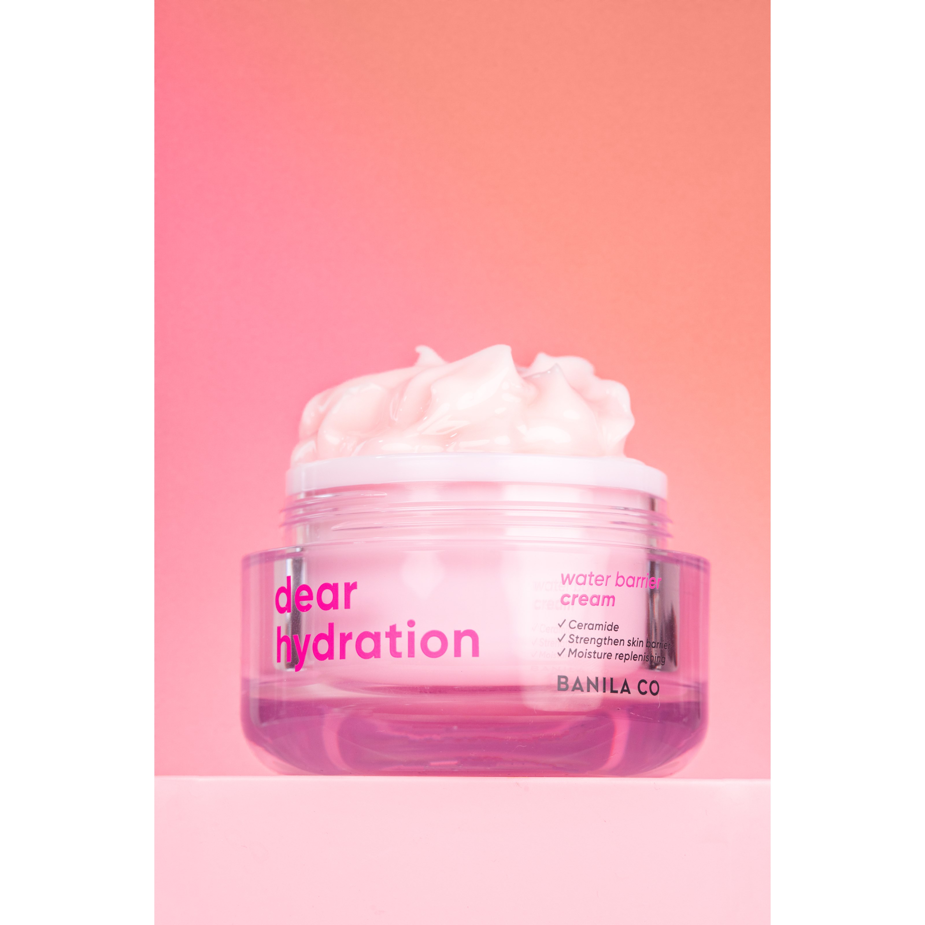 Banila Co Dear Hydration Water Barrier Cream - lekki krem nawilżający (obrázok 5)