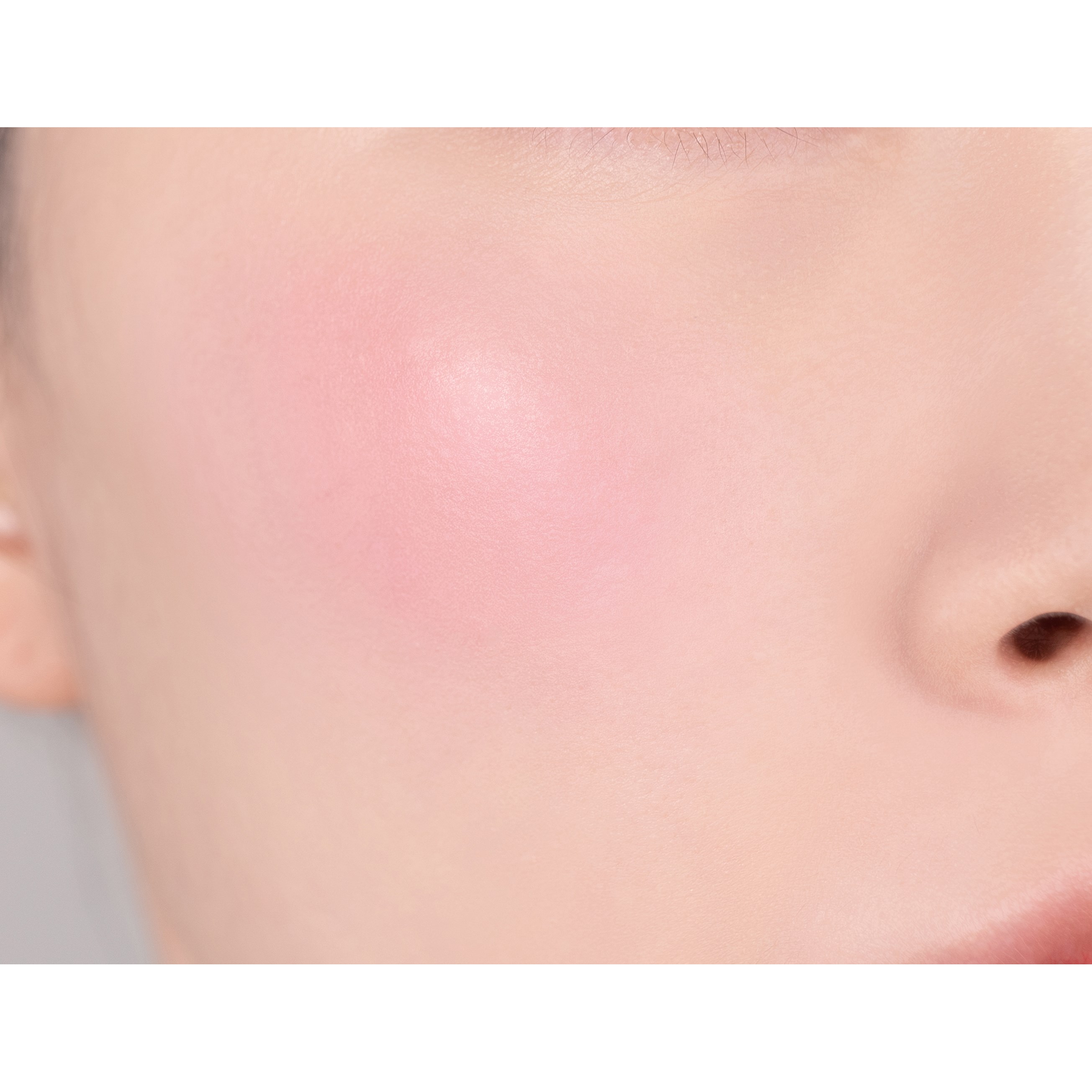 Banila Co Romantic Blush Lip & Cheek 02 Pink Some (obrázok 5)