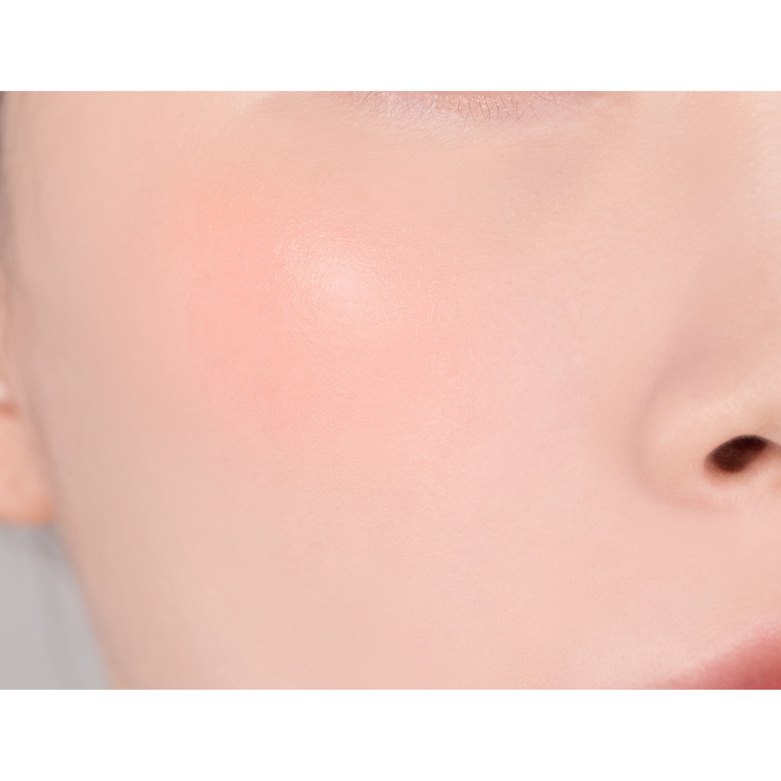 Banila Co Romantic Blush Lip & Cheek 12 Peach Mousse (obrázok 5)