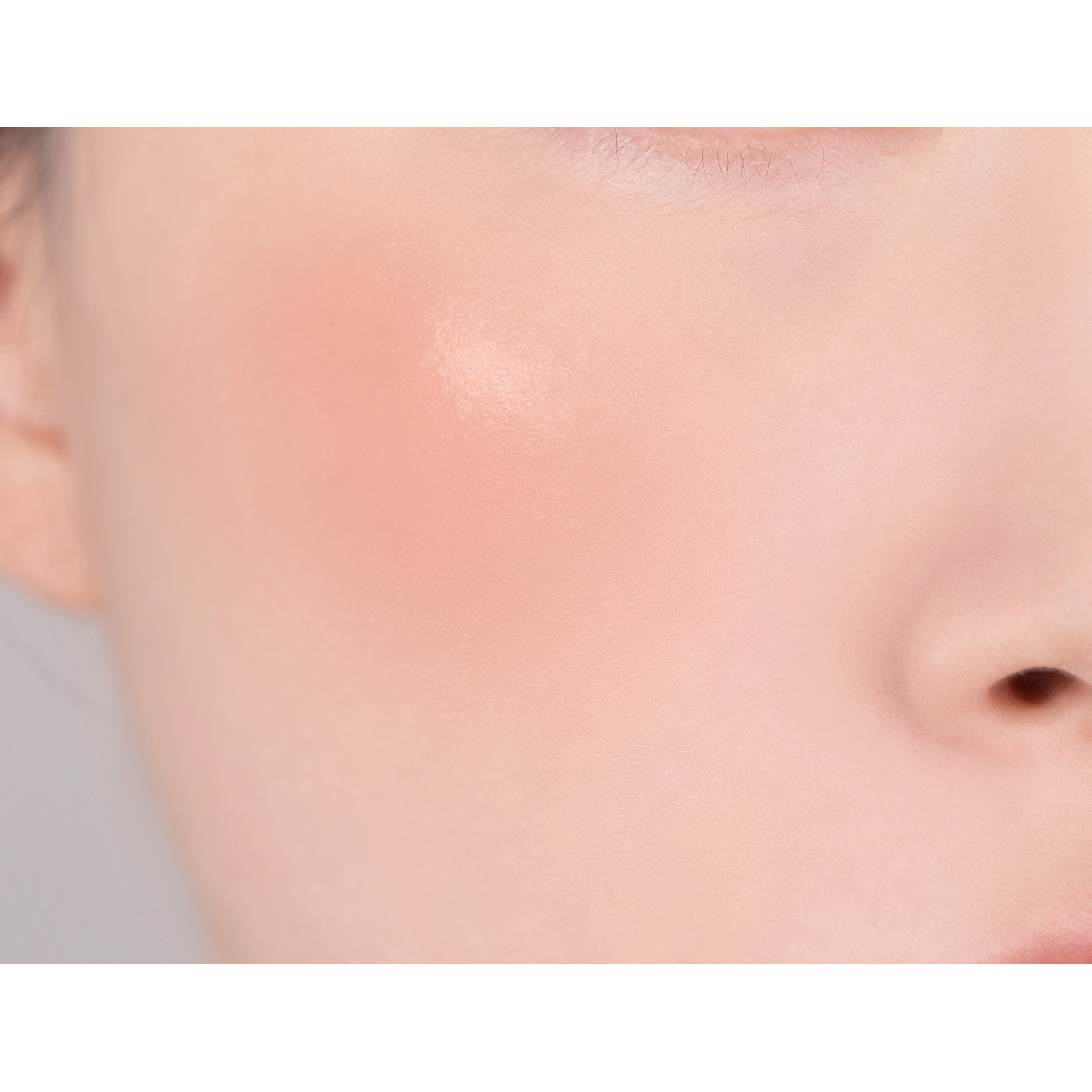 Banila Co Romantic Blush Lip & Cheek 17 Baby Bean (obrázok 5)
