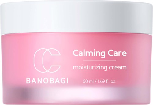 Różowy słoik kremu nawilżającego Banobagi Calming Care, biały wieczko, 50 ml.