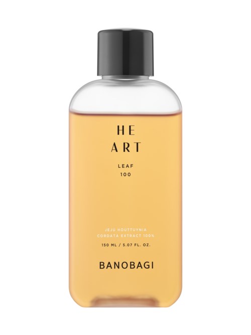 A clear bottle with a black cap, containing a yellowish liquid, and black text on the front. It says 'The Art Leaf 100' and 'Banobagi.'