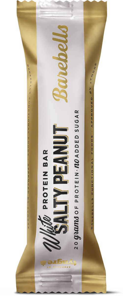 En proteinbar med gullig og hvit emballasje. Den heter "Multi Peanut" og inneholder ikke tilsatt sukker.