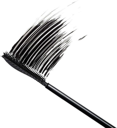 En mascara borste med utspridda svarta mascara drag och ett böjt handtag.