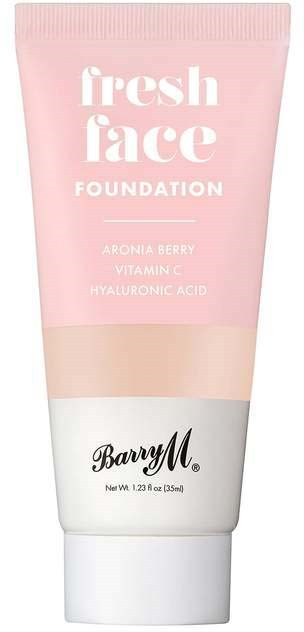 Lyserosa tube merket 'fresh face foundation' med ingredienser og merkevaren Barry M nederst.