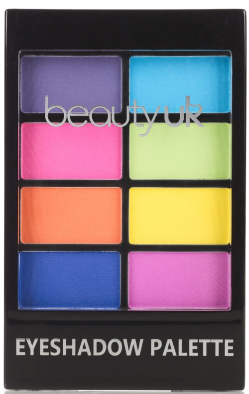Färgglad ögonskuggspalett med sex olika nyanser i ett svart skal. Varumärket är 'beautyuk' på toppen.