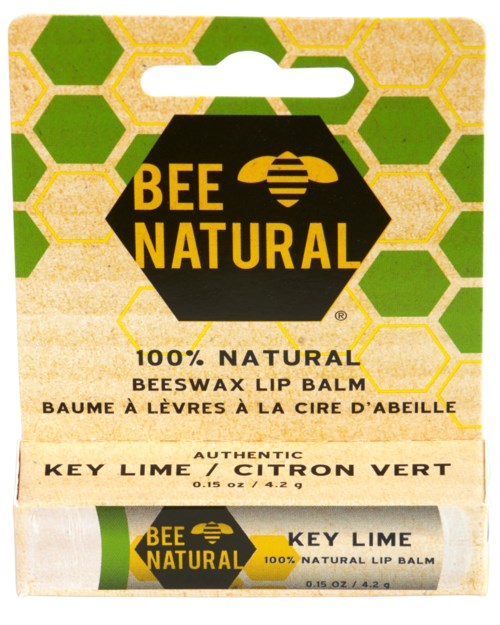 Ett naturligt läppbalsam i bivax, med grönt, svart och gult packning, märkt 'Bee Natural' med en bisymbol.