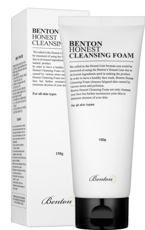 A white tube and box of Benton Honest Cleansing Foam for all skin types. The product is in a simple design with text.