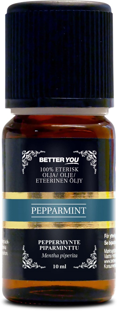 Liten brun flaska med svart lock märkt 'Pepparmynta' och nämner 'Mentha piperita' för pepparmyntsolja.