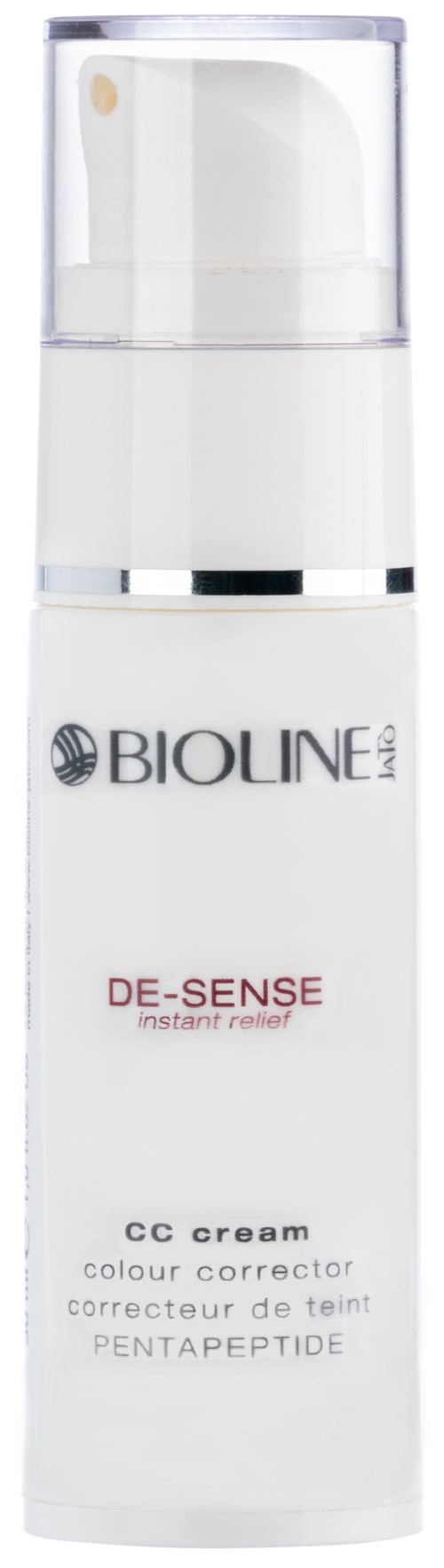 En hvit kosmetikkflaske merket 'Bioline' med pumpe, designet for hudfargekorrigering, med et elegant utseende.