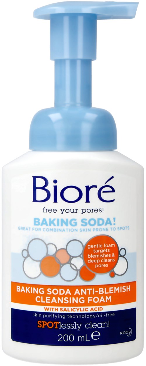 A white bottle with a blue pump contains Biore baking soda anti-blemish cleansing foam, 200 mL, for deep pore cleansing.