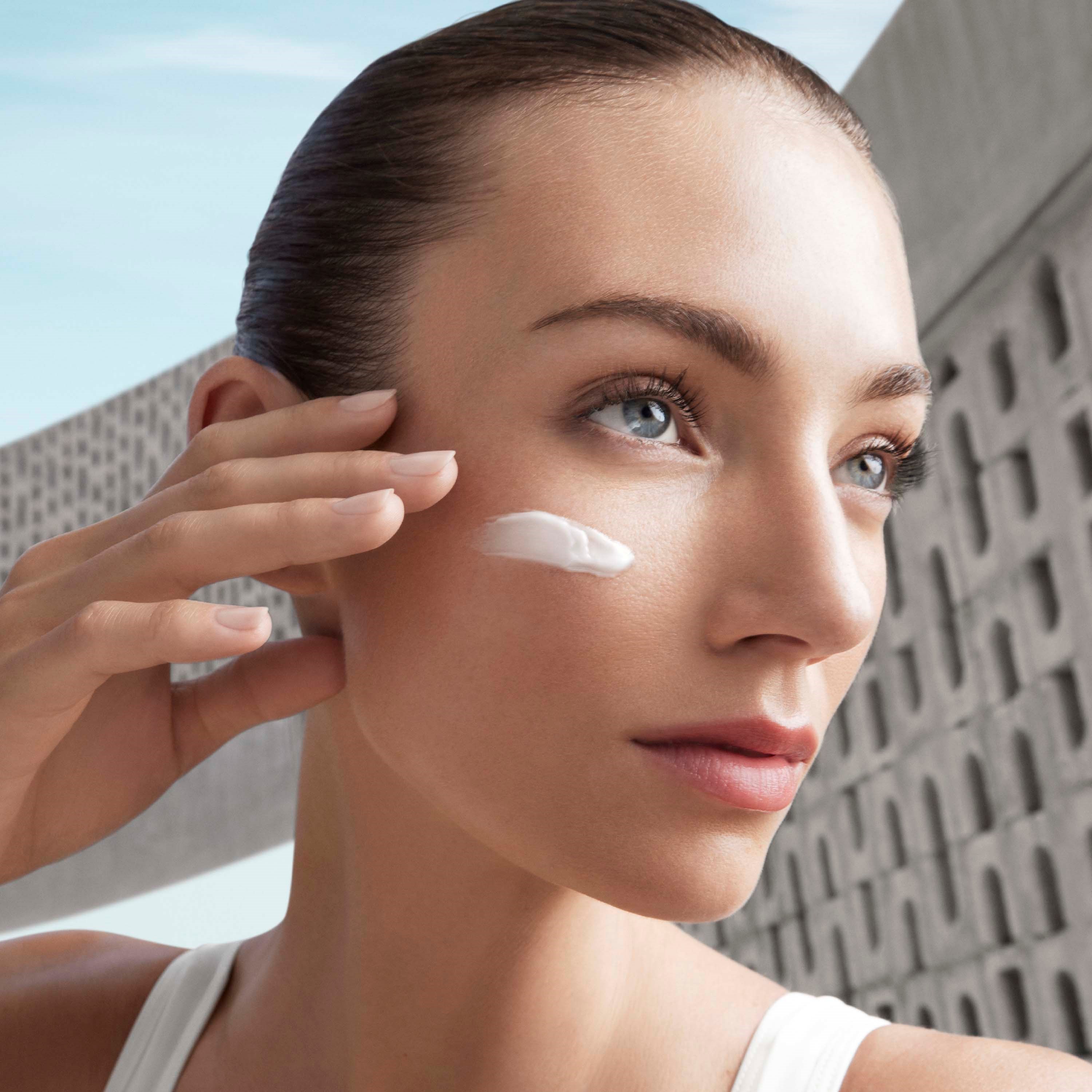 Biotherm Aquasource Hydra Barrier Cream 75 ml (obrázok 3)