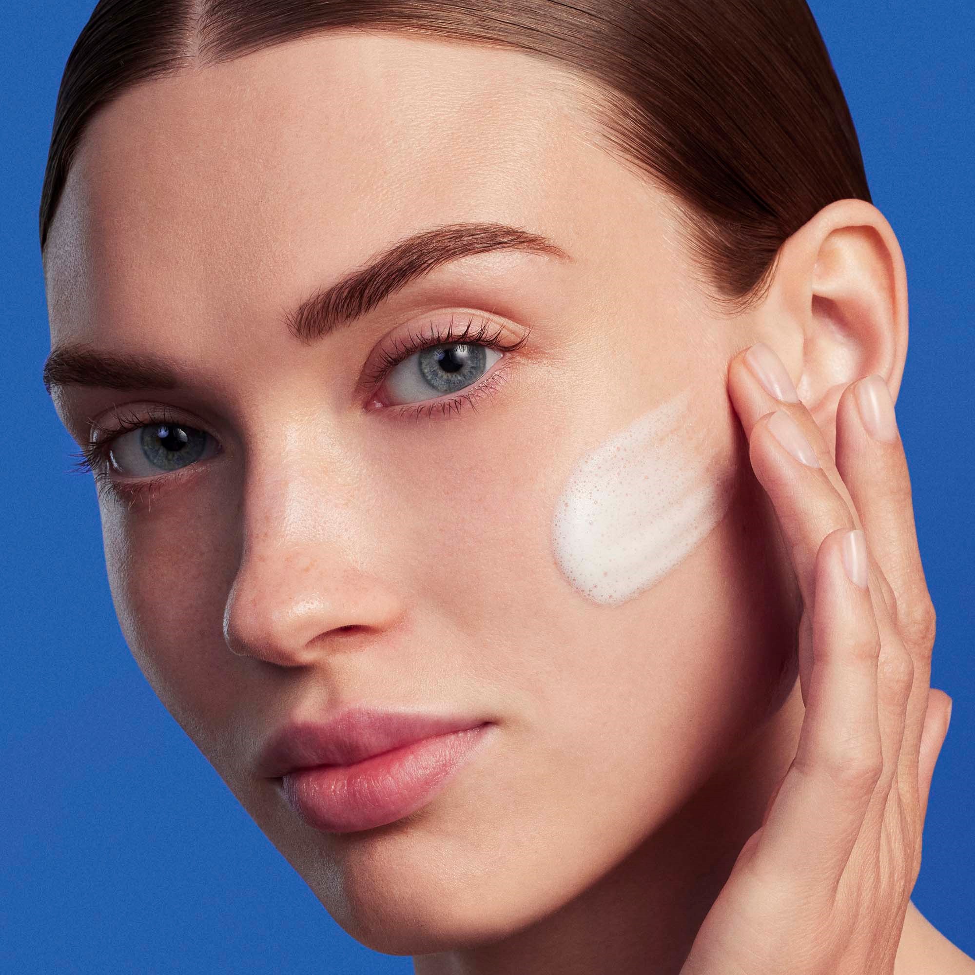 Biotherm Biosource Pianka oczyszczająca 150 ml (obrázok 4)