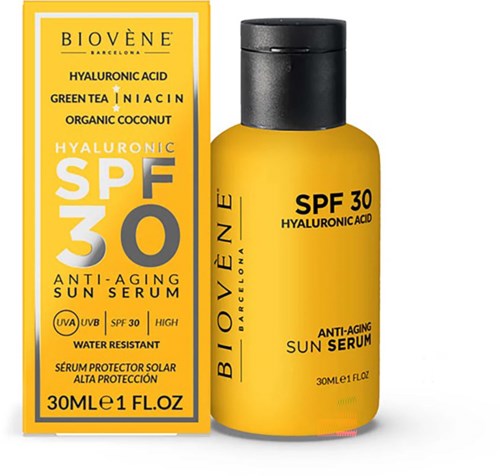 Gul flaska och förpackning med solskyddsmedel, nämner SPF 30 och anti-aging fördelar.