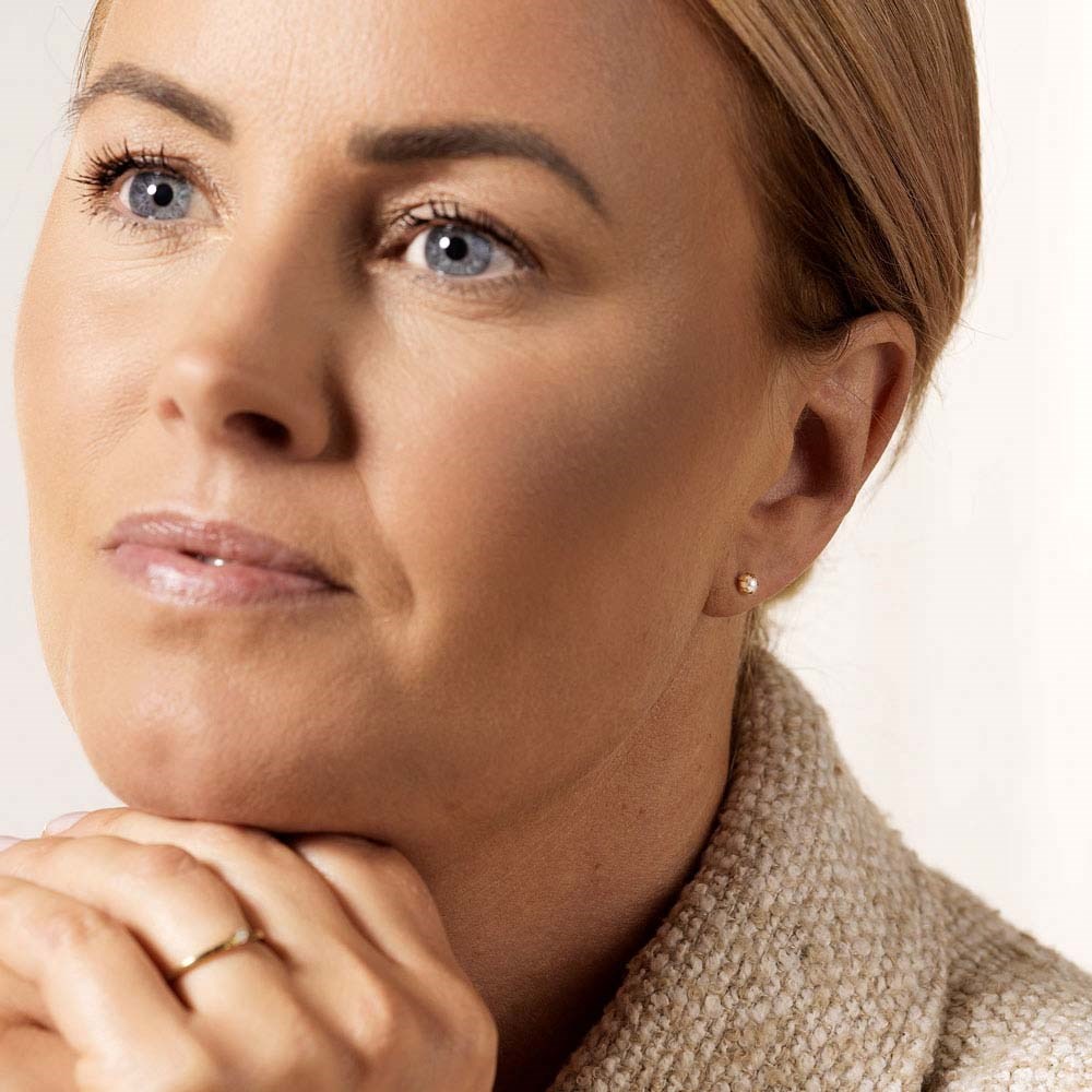 Alternativ bild 1 för Blomdahl GT Tiffany Pearl 4 mm, White