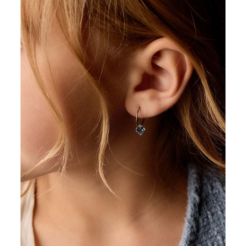 Blomdahl NT Ear Ring 14 mm, Bicone 6 mm Aquamarine (zdjęcie 3)
